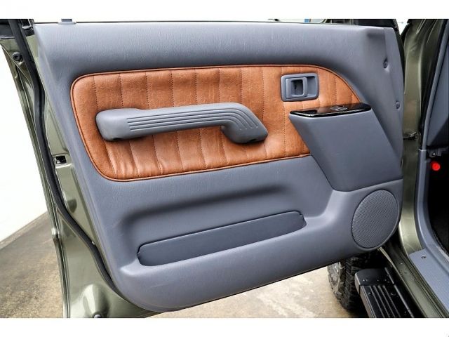 TOYOTA LANDCRUISER PRADO 1999 Image 31