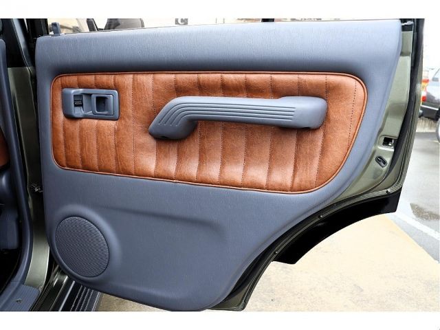 TOYOTA LANDCRUISER PRADO 1999 Image 31