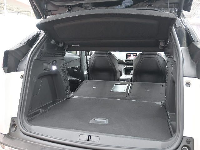 PEUGEOT 3008 2018 Image 31