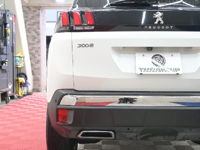 PEUGEOT 3008 2018 Image 31