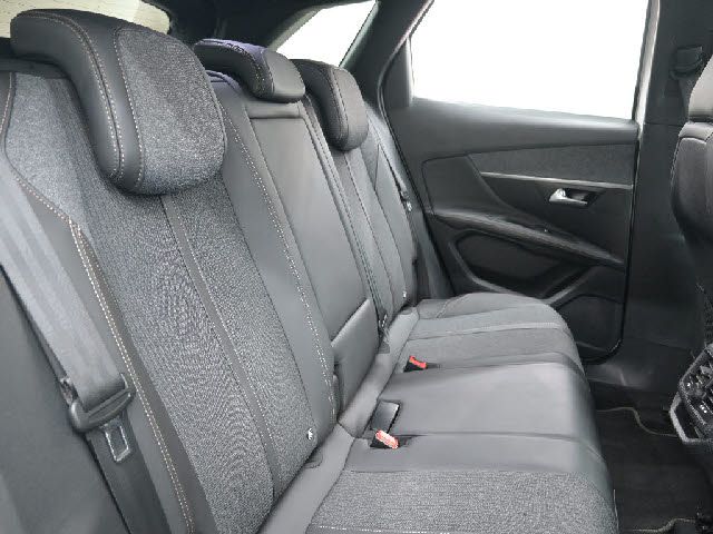 PEUGEOT 3008 2018 Image 31