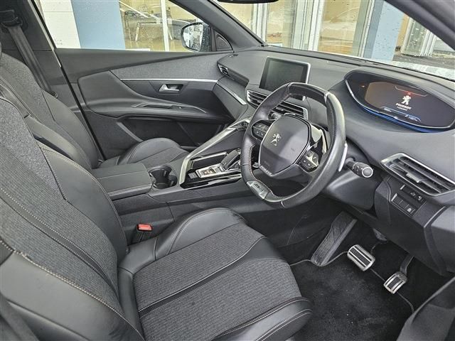 PEUGEOT 3008 2017 Image 31