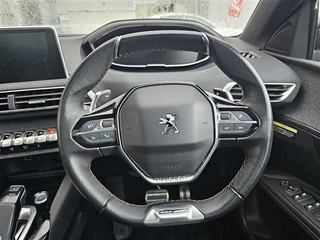 PEUGEOT 3008 2017 Image 31