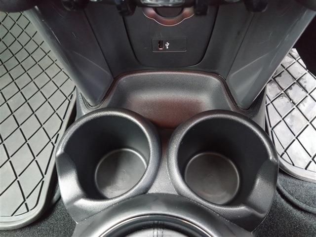 BMW MINI COOPER D 5DOOR 2021 Image 31