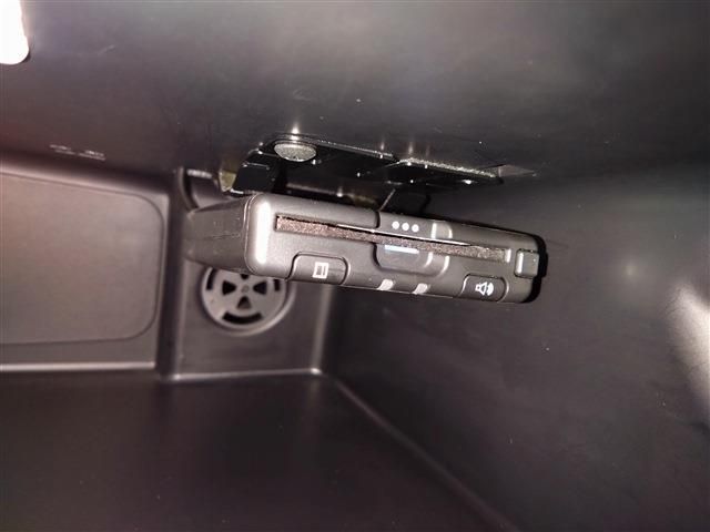 BMW MINI COOPER D 5DOOR 2021 Image 31