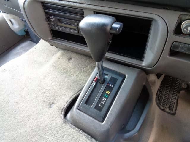 TOYOTA COASTER 2005 Image 31