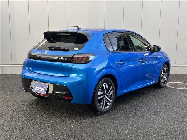 PEUGEOT 208 2020 Image 31