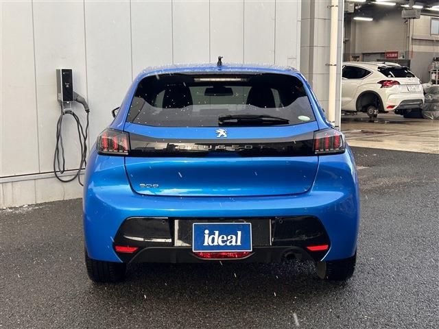 PEUGEOT 208 2020 Image 31