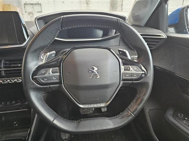 PEUGEOT 208 2020 Image 31