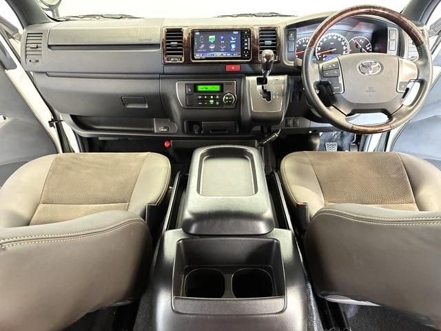 TOYOTA HIACE VAN 2WD 2019 Image 31