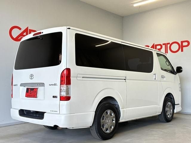 TOYOTA HIACE VAN 2WD 2019 Image 31