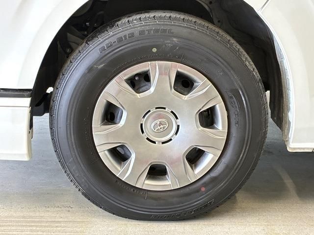 TOYOTA HIACE VAN 2WD 2019 Image 31