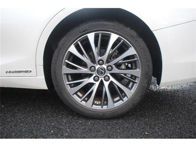 TOYOTA LEXUS ES300H 2020 Image 31