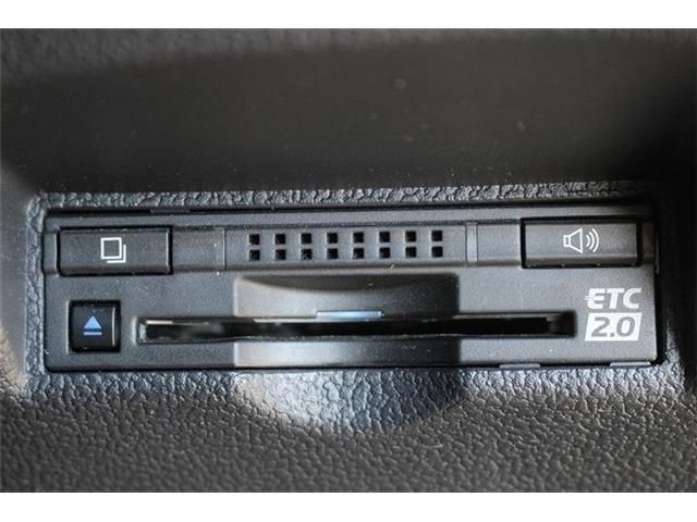 TOYOTA PRIUS PHV 2017 Image 31