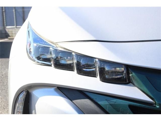 TOYOTA PRIUS PHV 2017 Image 31