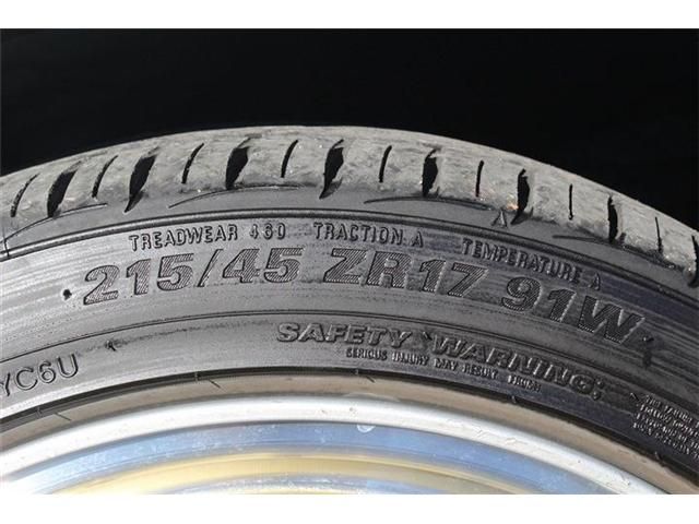 TOYOTA PRIUS PHV 2017 Image 31