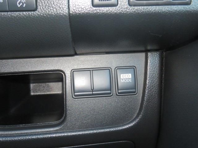 NISSAN SERENA  S-HYBRID 2013 Image 31