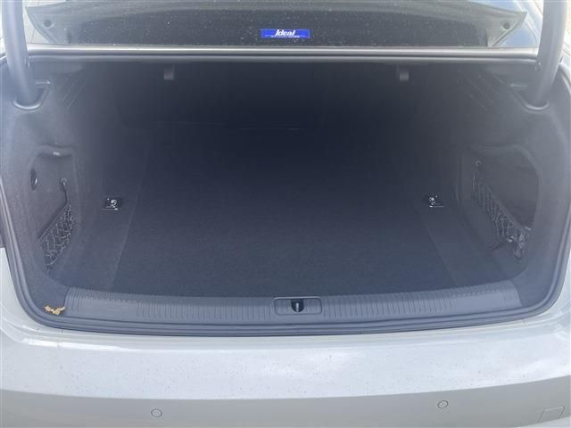 AUDI A4 2016 Image 31