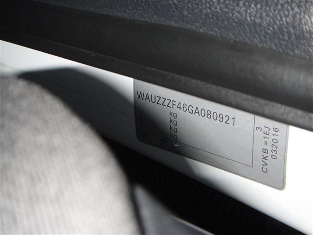 AUDI A4 2016 Image 31