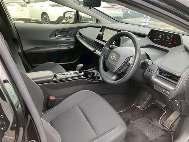 TOYOTA PRIUS 2023 Image 31