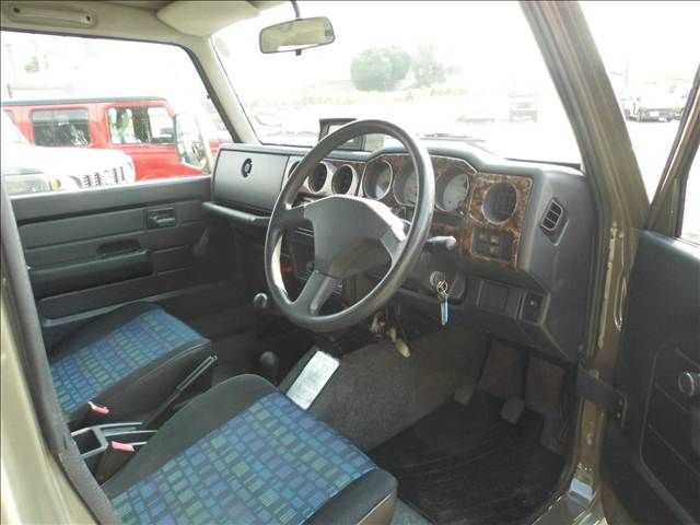 SUZUKI JIMNY 4WD 1996 Image 31