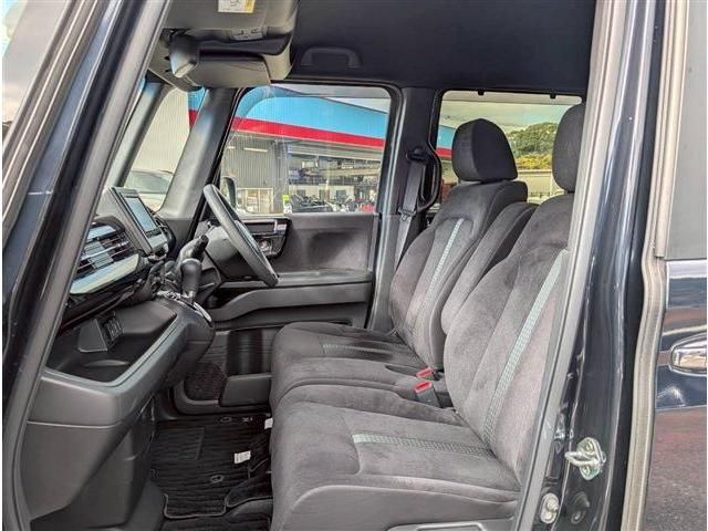 HONDA N BOX CUSTOM 2023 Image 31