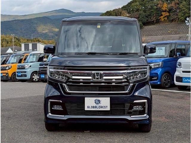 HONDA N BOX CUSTOM 2023 Image 31