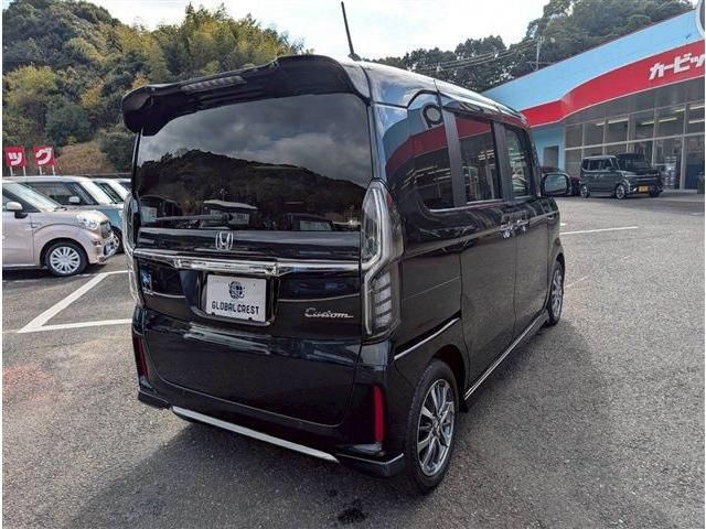 HONDA N BOX CUSTOM 2023 Image 31