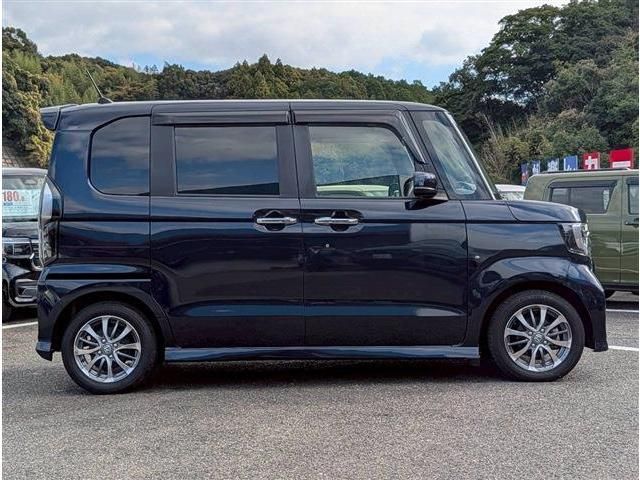 HONDA N BOX CUSTOM 2023 Image 31