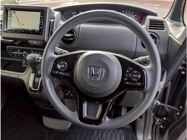 HONDA N BOX CUSTOM 2023 Image 31