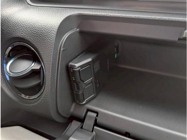 HONDA N BOX CUSTOM 2023 Image 31