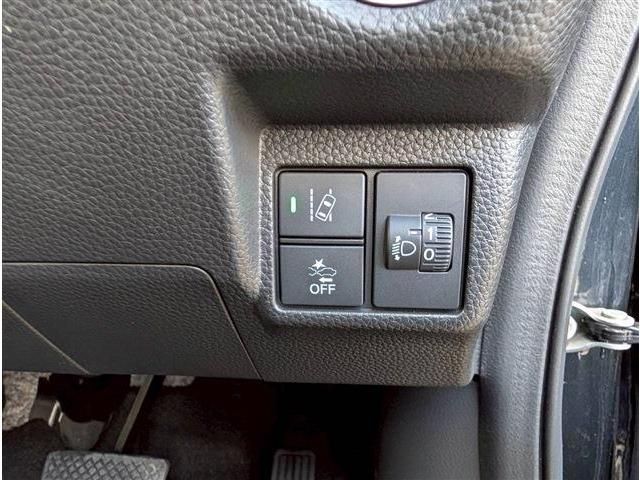 HONDA N BOX CUSTOM 2023 Image 31