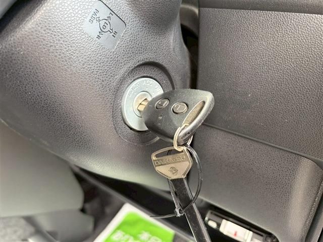 DAIHATSU HIJET DECKVAN 2019 Image 31