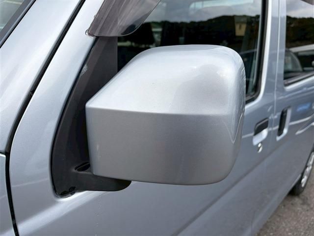 DAIHATSU HIJET DECKVAN 2019 Image 31