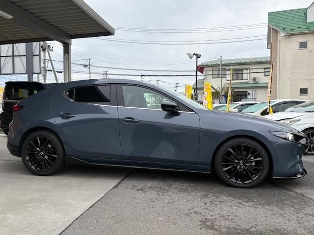 MAZDA 3 FASTBACK 2019 Image 31