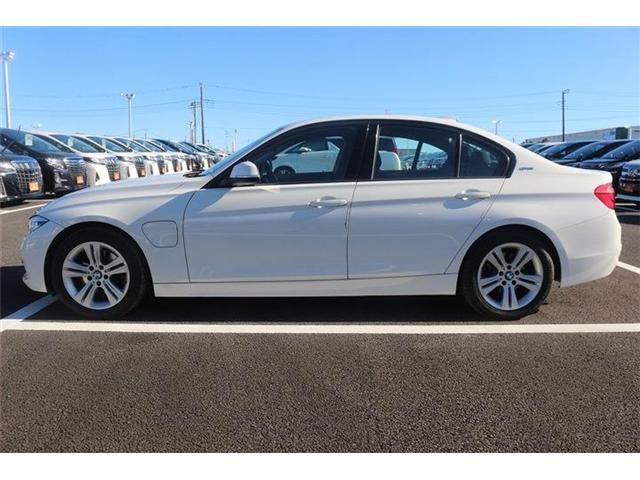 BMW 3SERIES SEDAN 2017 Image 31