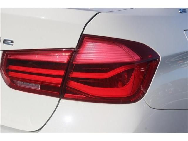 BMW 3SERIES SEDAN 2017 Image 31