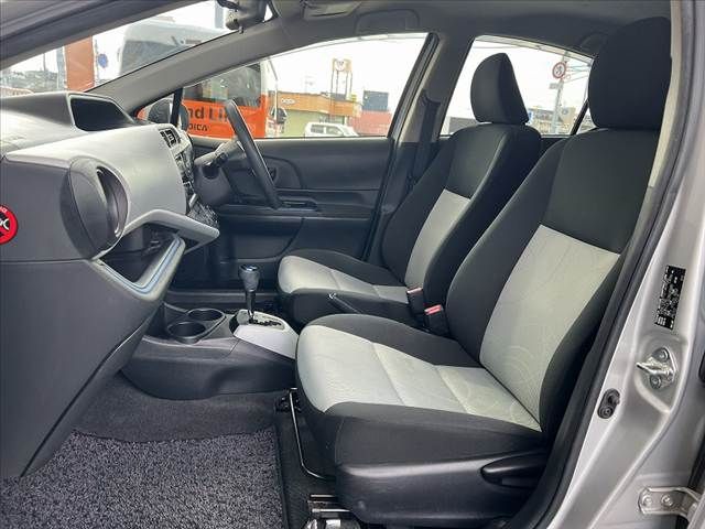 TOYOTA AQUA 2015 Image 31