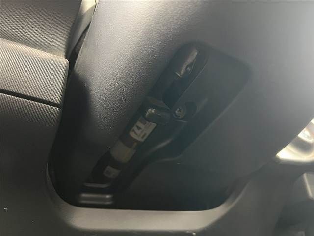 TOYOTA AQUA 2015 Image 31