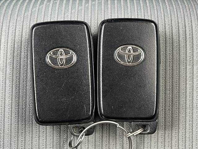 TOYOTA AQUA 2015 Image 31