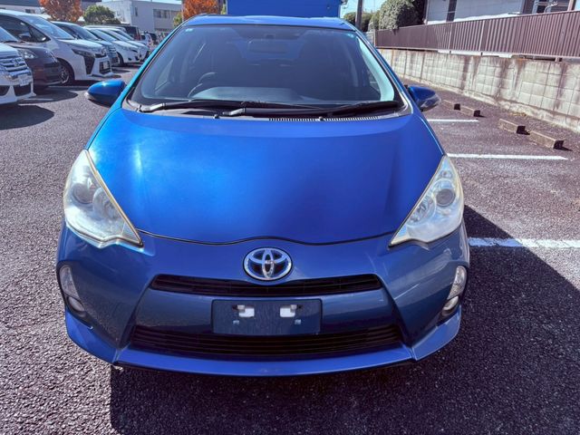 TOYOTA AQUA 2013 Image 31