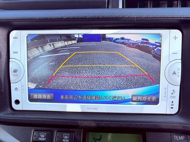 TOYOTA AQUA 2013 Image 31