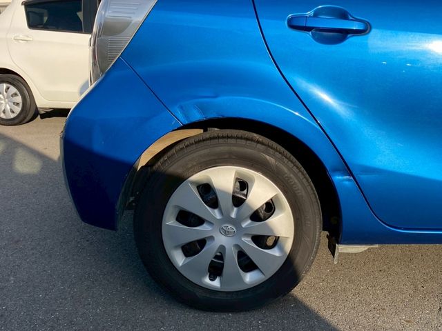 TOYOTA AQUA 2013 Image 31