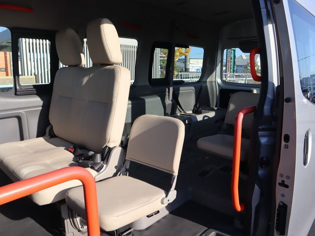 NISSAN NV350 CARAVAN 2019 Image 31