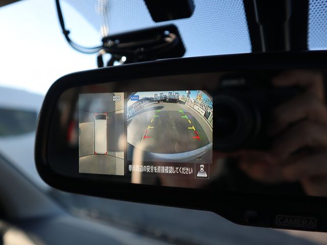 NISSAN NV350 CARAVAN 2019 Image 31