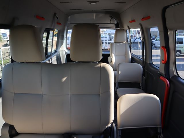 NISSAN NV350 CARAVAN 2019 Image 31