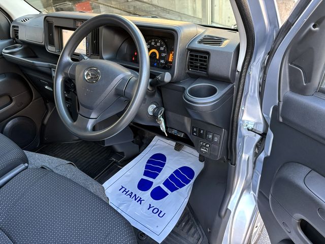 DAIHATSU HIJET CARGO 4WD 2021 Image 31