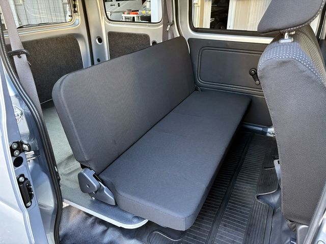 DAIHATSU HIJET CARGO 4WD 2021 Image 31