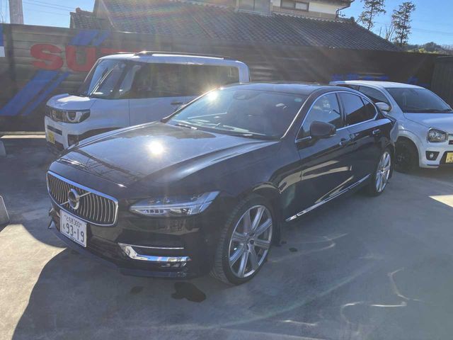VOLVO S90 2017 Image 31