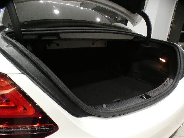 MERCEDES BENZ C CLAS 2018 Image 31